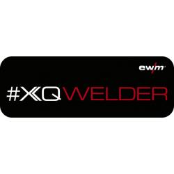 Aufkleber #XQWELDER.  Schriftzug: #XQWELDER & Logo 